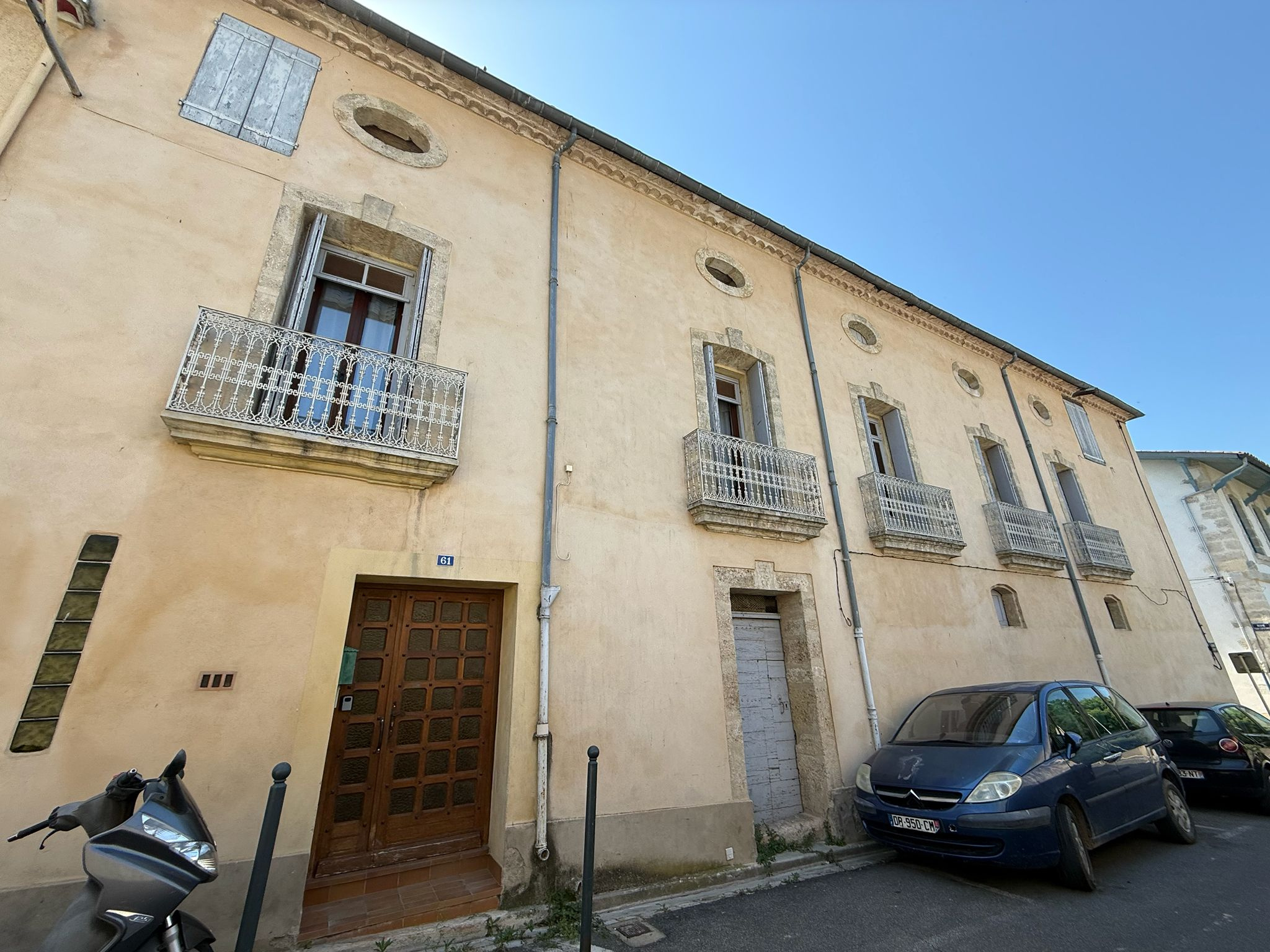 Authentique maison vigneronne aux volumes exceptionnels